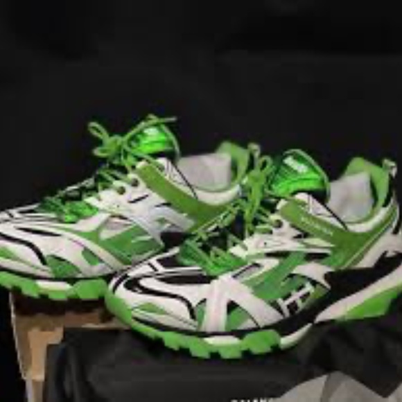 Balenciaga Track 2 pre owned - Picture 3 of 3